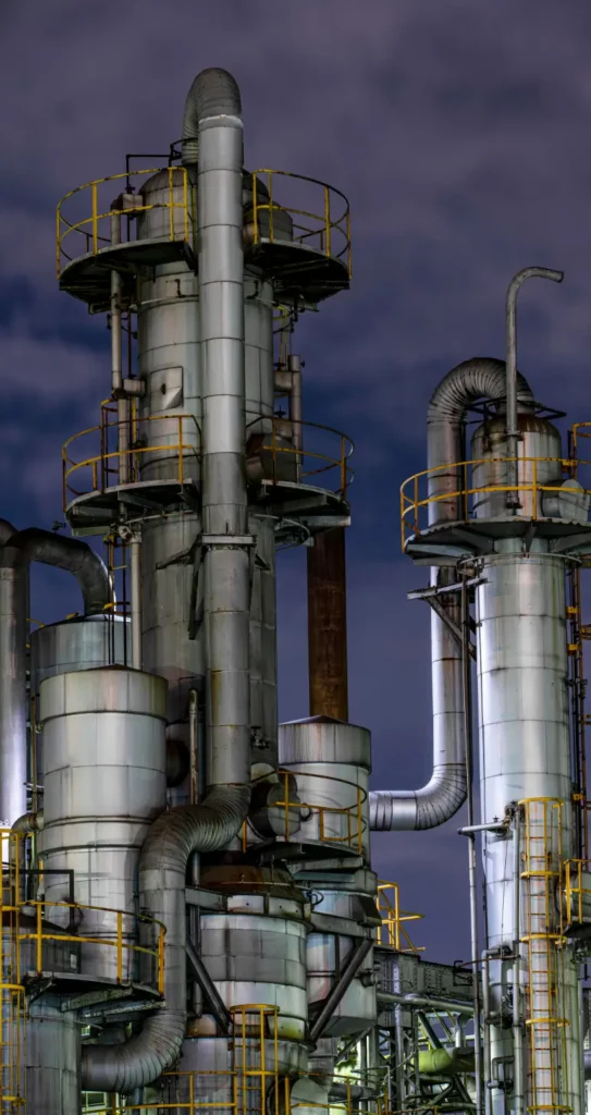 Huge Oil industrial equipments